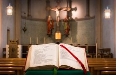 10 capas litúrgicas para a sua igreja