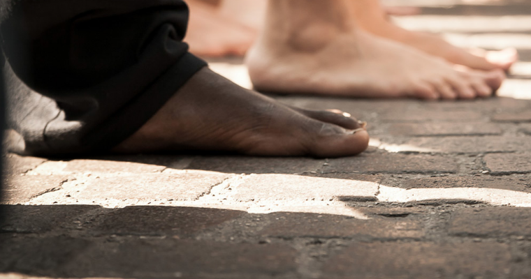 Calçado do clero: pés confortáveis no caminho da fé