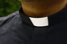Vestuário do clero: a simples elegância do clérigo