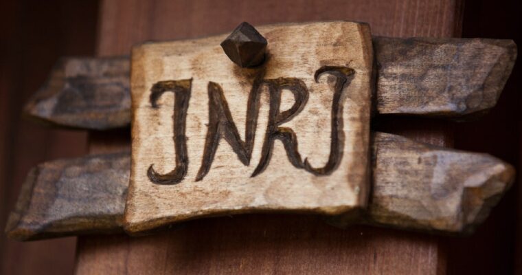 O significado de INRI na cruz de Jesus