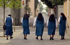 Vestidos de freira