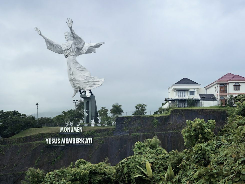 Cristo de Manado