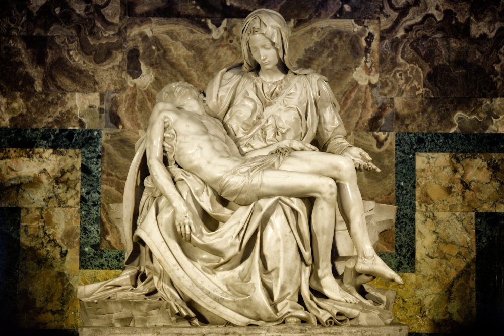 Pieta de Michelangelo Buonarroti: história e descrição das obras mais belas do mundo
