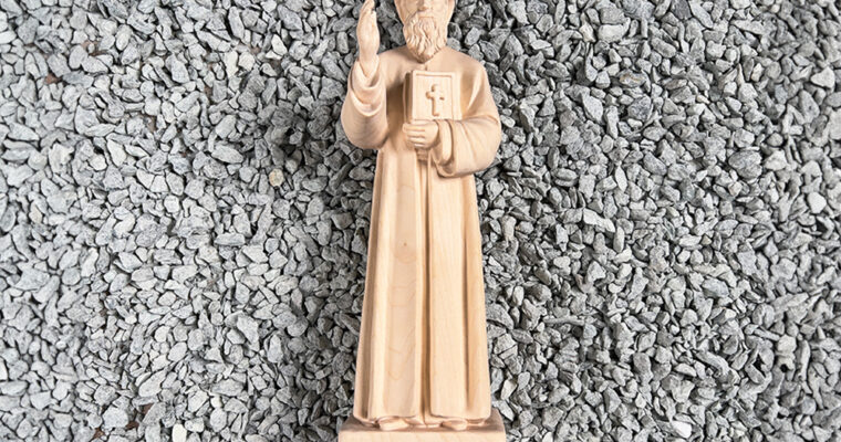 São Charbel: os milagres que o tornaram beato